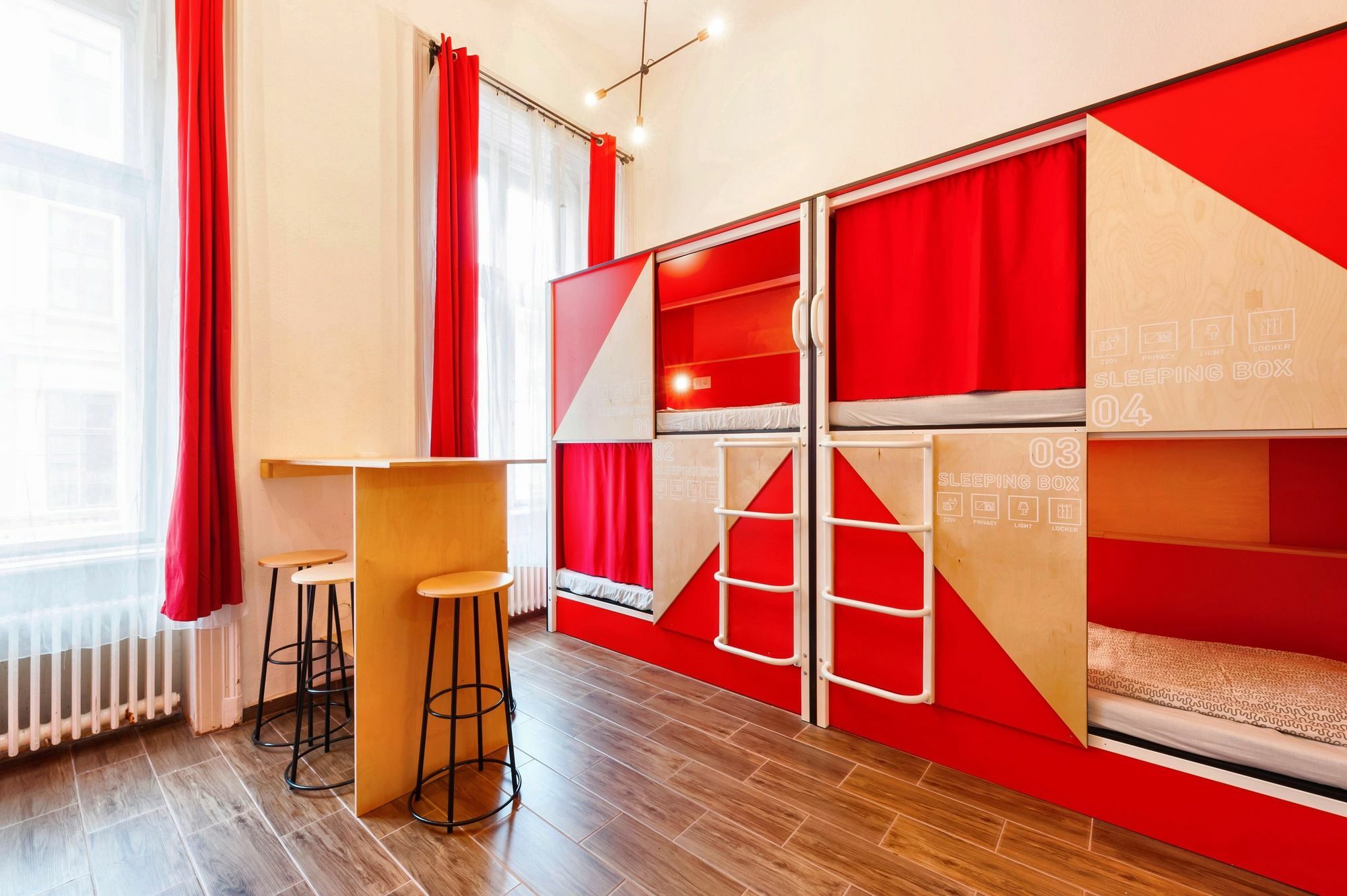 Adagio Hostel 1.0 Oktogon Budapest Eksteriør billede